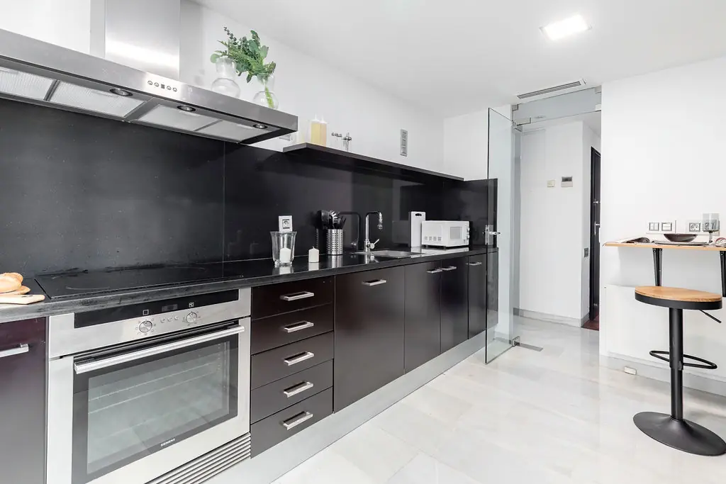 Kitchen 4