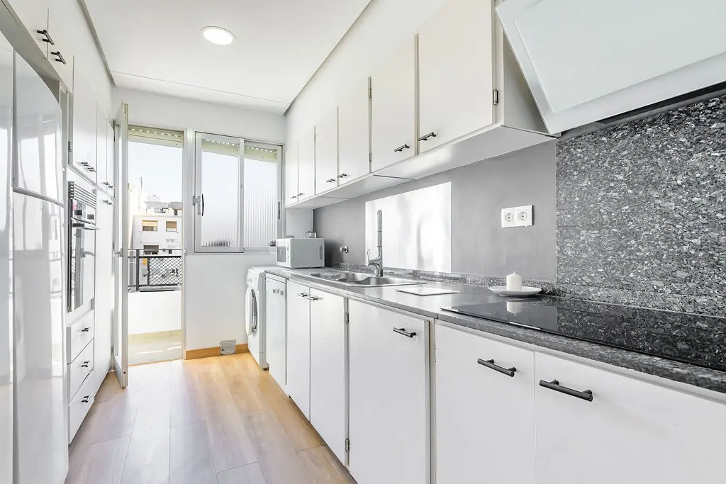Kitchen 4