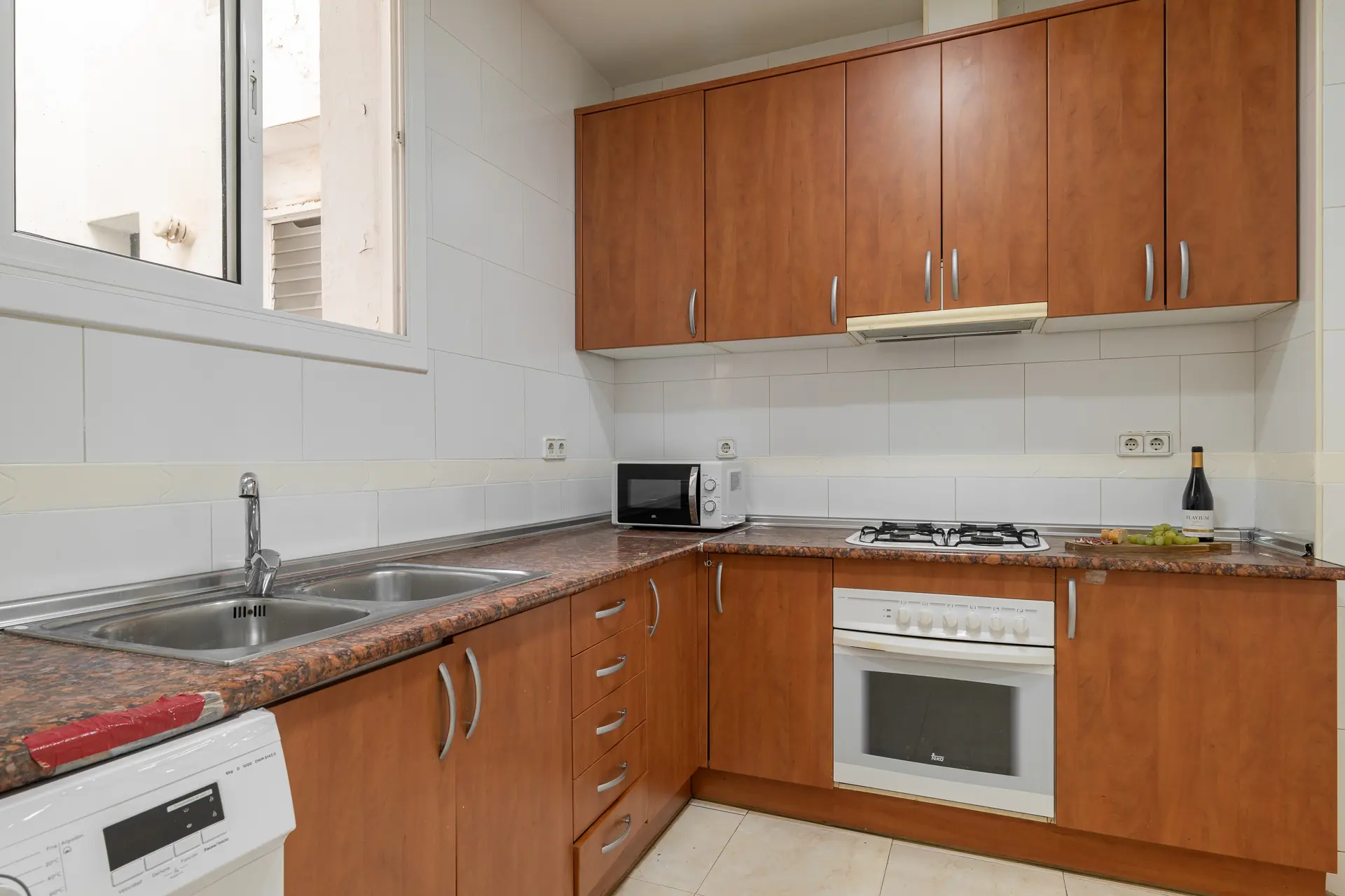 Kitchen 4