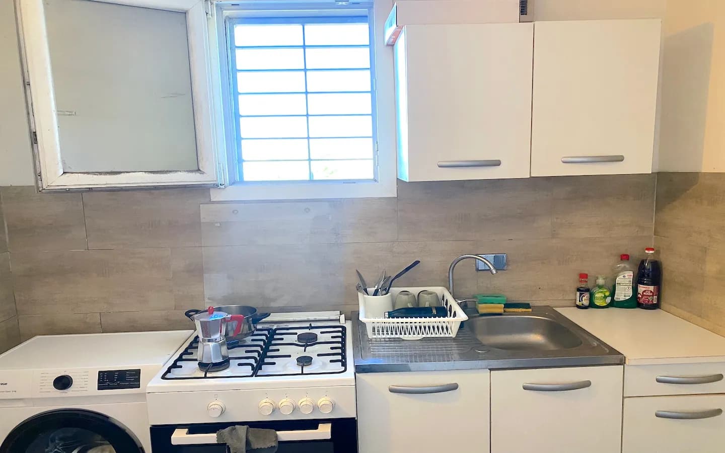 Kitchen 2