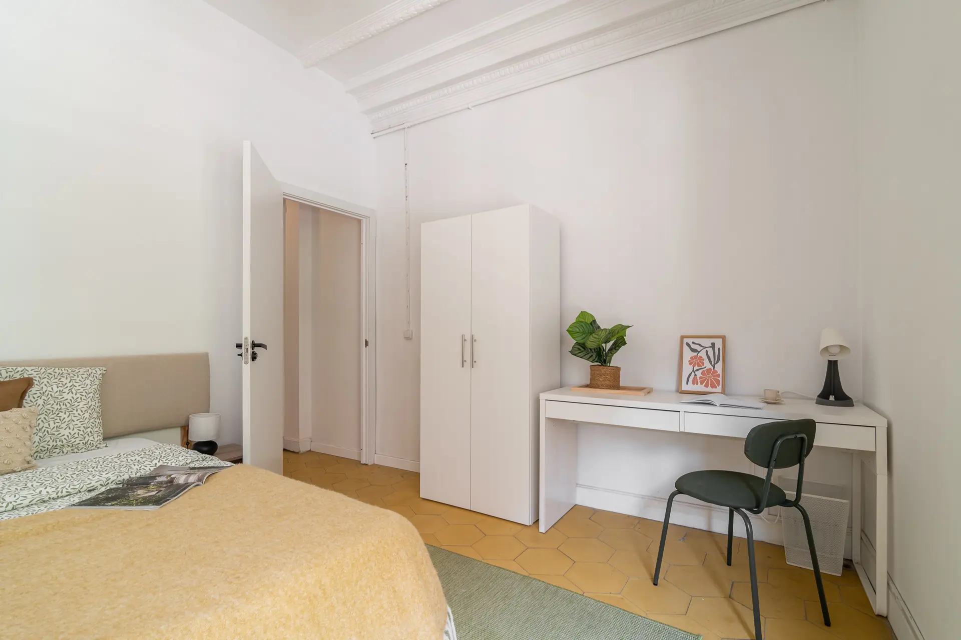 Private room in Barcelona photo 3