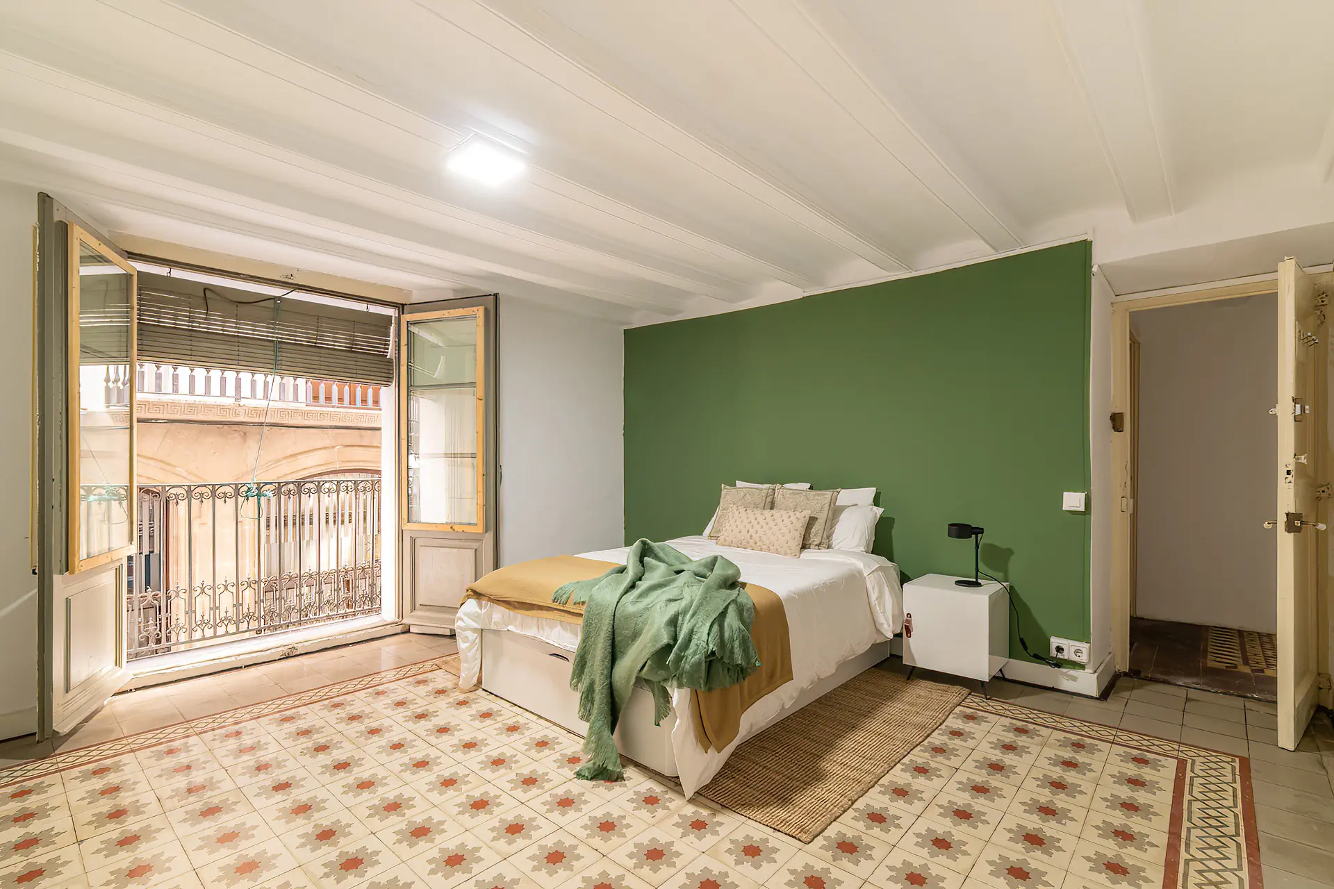 Private room in Barcelona photo 3