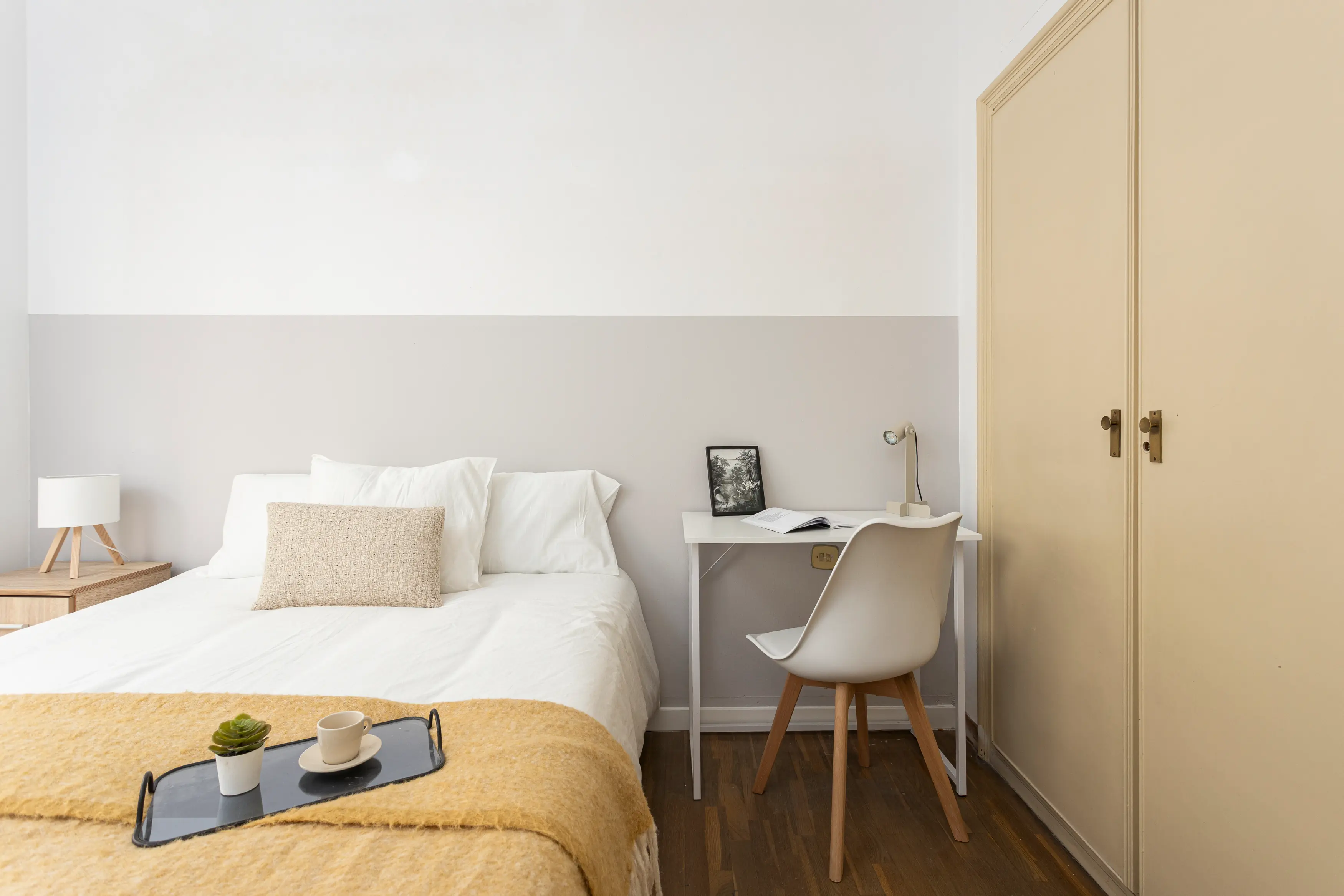 Private room in Barcelona photo 2