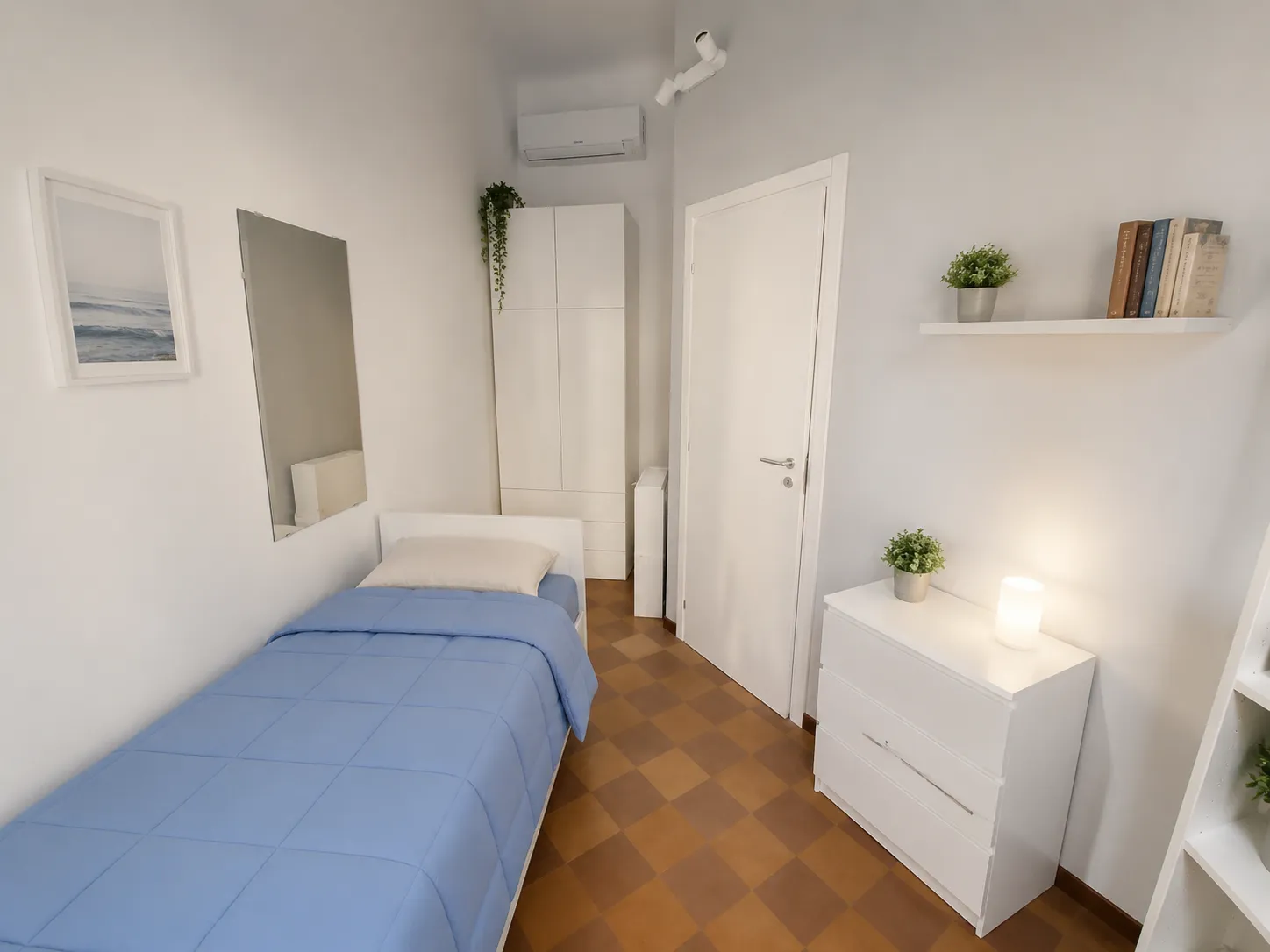 Room in Milan