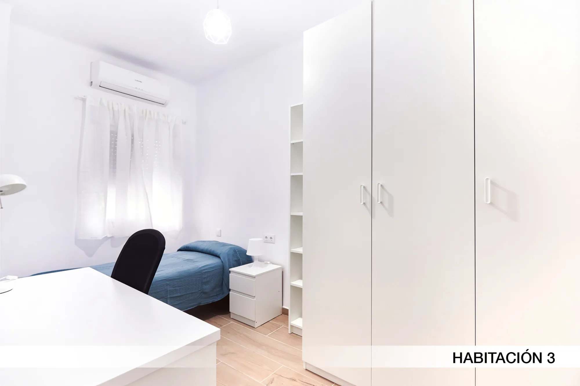 Room in Seville