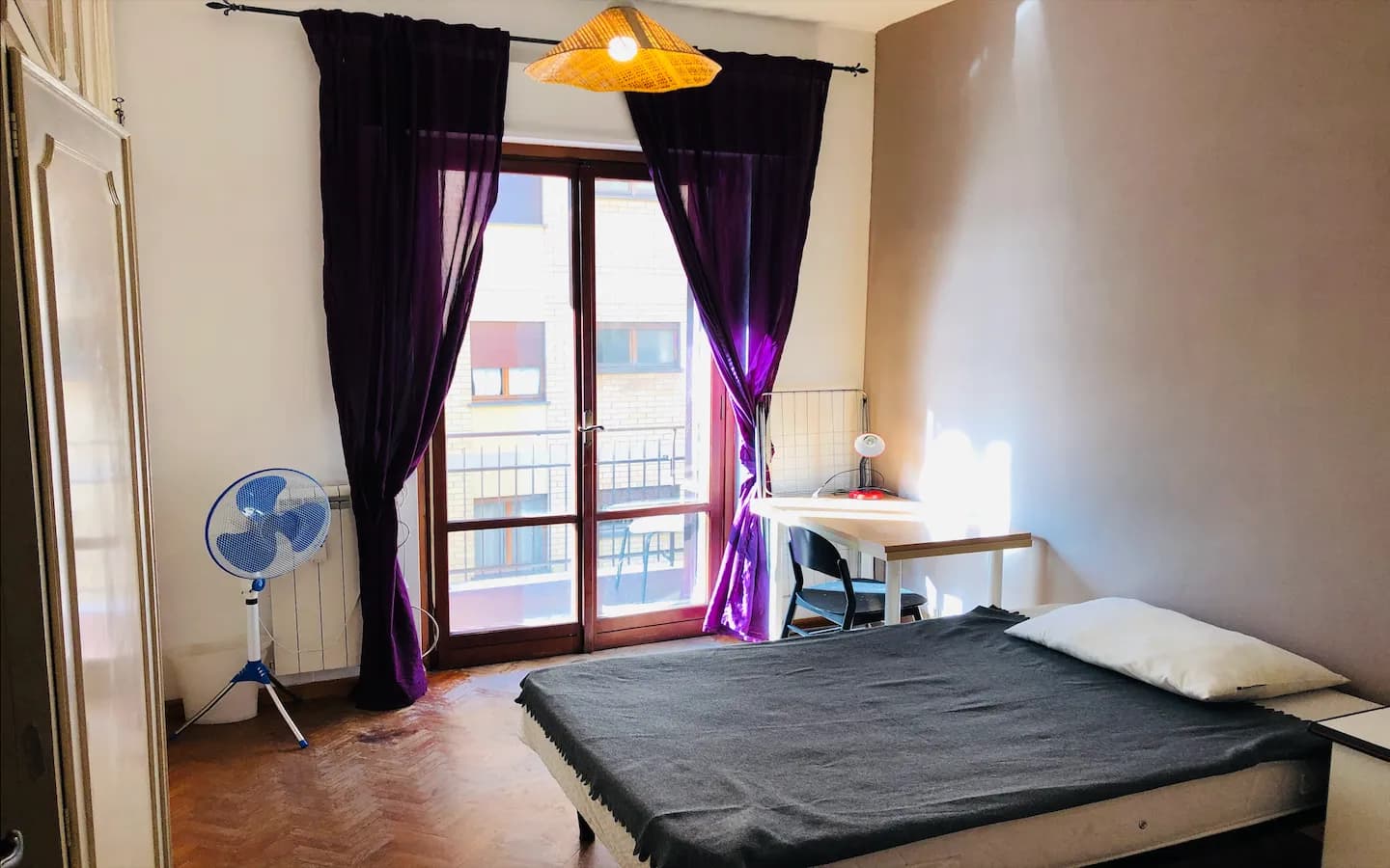 Room in Rome