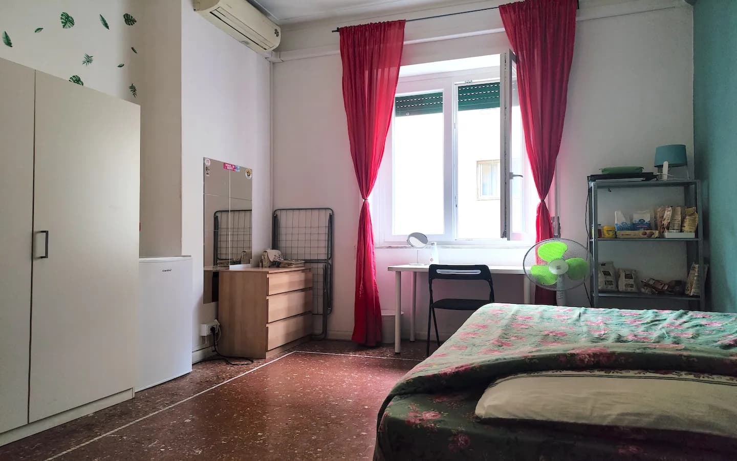 Private room in Rome photo 2