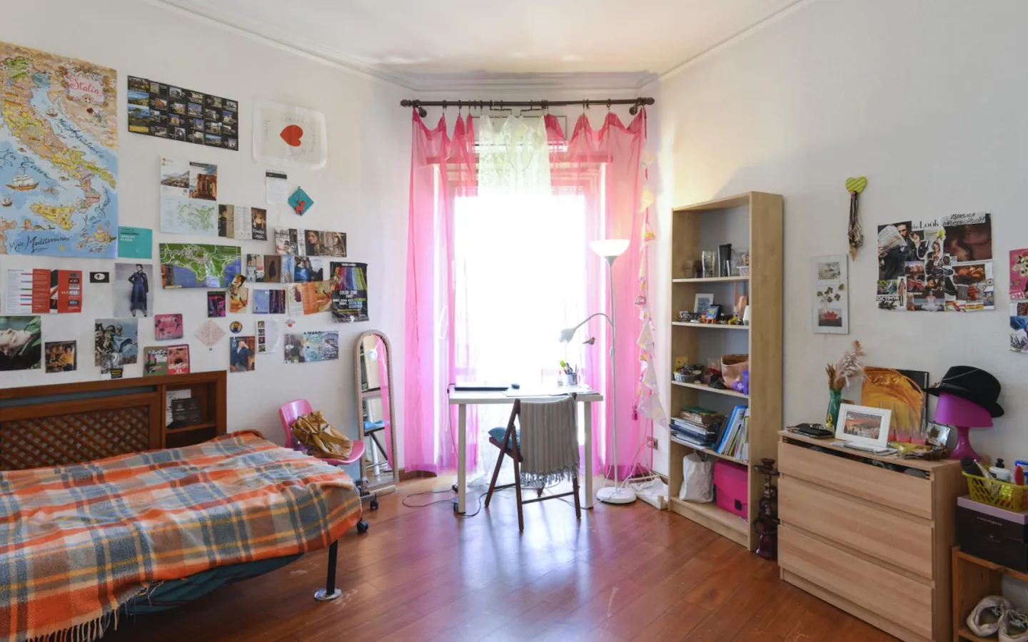 Room in Rome