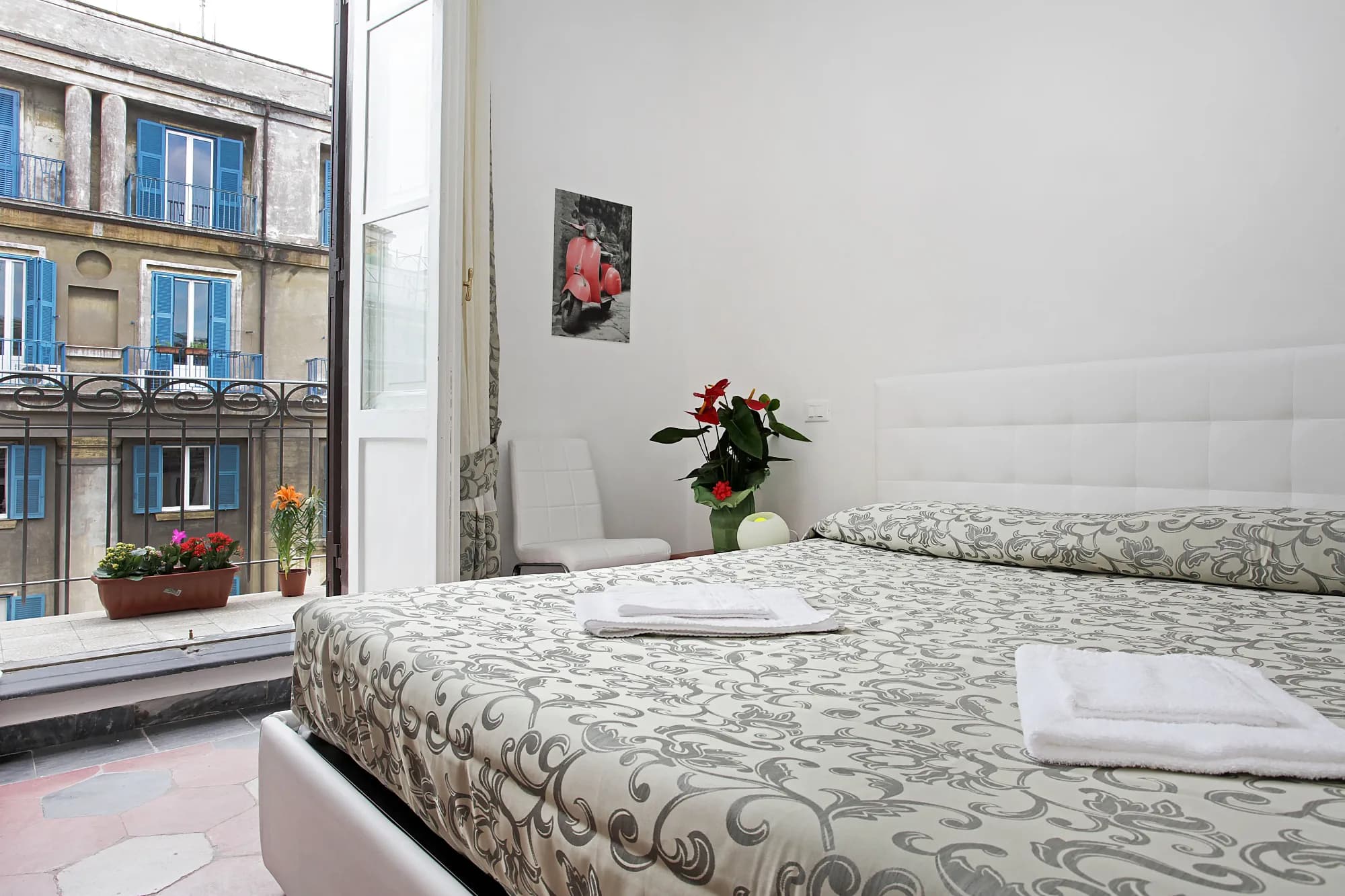 Room in Rome